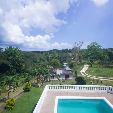 Rainbow Hill Villa Negril Exterior photo